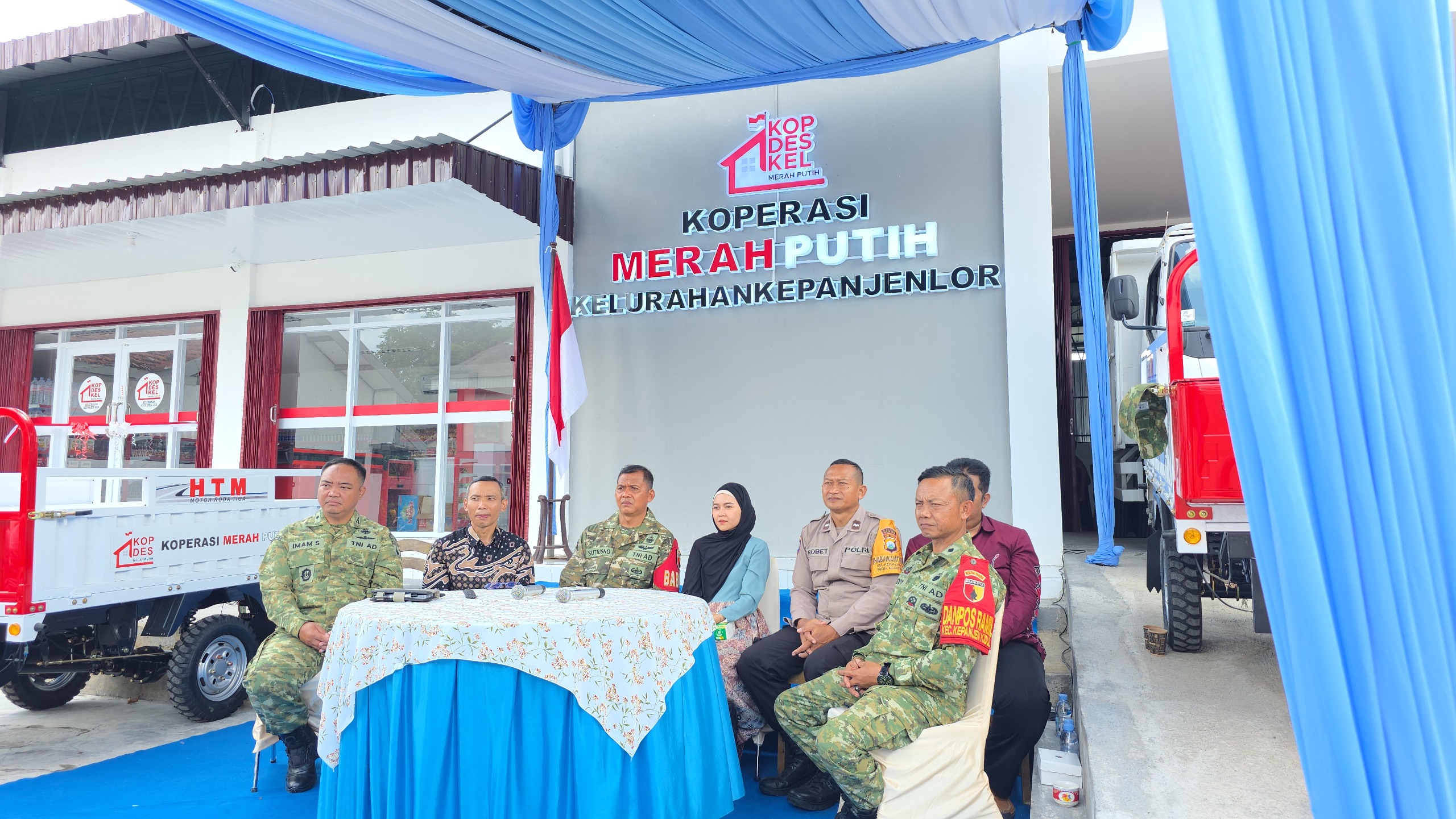 Kodim 0808/Blitar Telah Menyelesaikan Pembangunan KDKMP 260 Titik Sesuai milestone, Menjadi Tercepat Seluruh Indonesia Kodim 0808/Blitar Telah Menyelesaikan Pembangunan KDKMP 260 Titik Sesuai milestone, Menjadi Tercepat Seluruh Indonesia