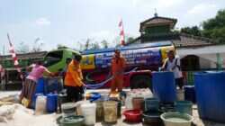 PU perkuat dukungan air bersih bagi warga terdampak kekeringan Jateng PU perkuat dukungan air bersih bagi warga terdampak kekeringan Jateng