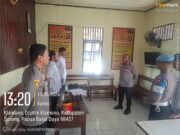 Propam Polda Papua Barat Daya Laksanakan Sidak Quick Wins Polri di Polsek Klamono