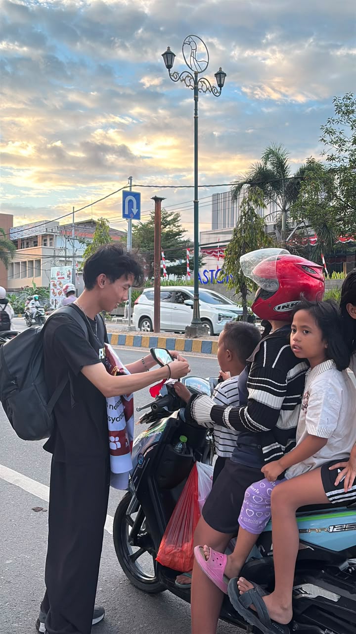 *Polda PBD Bersama Aliansi BEM Se-sorong Raya Gelar Gerakan Mahasiswa Merah Putih, Perkuat Nasionalisme dan Persatuan*
