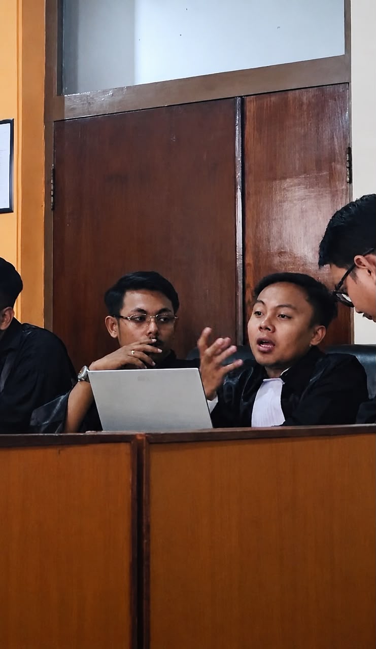 Kuasa Hukum Terdakwa II Kecewa Tuntutan JPU Kembali Ditunda di PN Malang