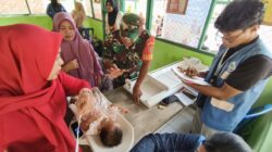 Sebagai Wujud Kepedulian Kesehatan Balita, Babinsa Giripurwa Dampingi Kegiatan Posyandu