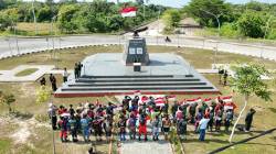 Semarakkan HUT ke-81 Kemerdekaan RI, Babinsa Kodim 0913/PPU Kawal Trabas Merdeka