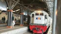 Perjalanan Kereta dari Jakarta ke Cirebon