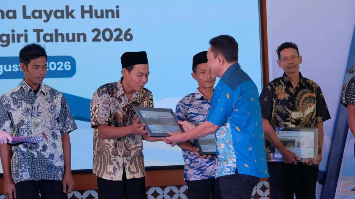 Renovasi 10 Rumah Warga Wonogiri Menjadi Hunian Layak Renovasi 10 Rumah Warga Wonogiri Menjadi Hunian Layak