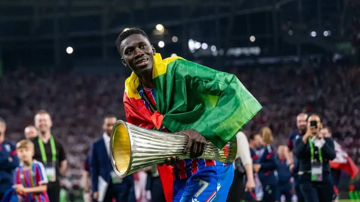 Liverpool Bidik Ismaila Sarr: Winger Crystal Palace Siap Tantangan Baru di Anfield