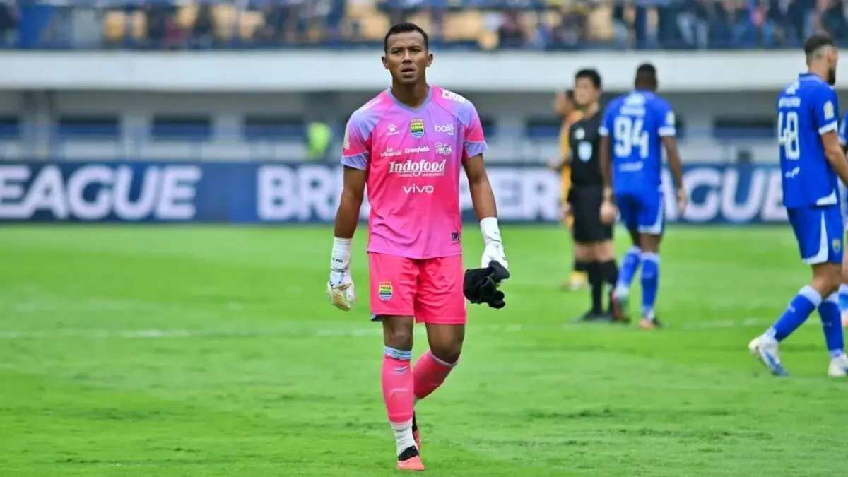 Tantangan Baru bagi Persib Bandung dalam Upaya Mempertahankan Gelar Tantangan Baru bagi Persib Bandung dalam Upaya Mempertahankan Gelar