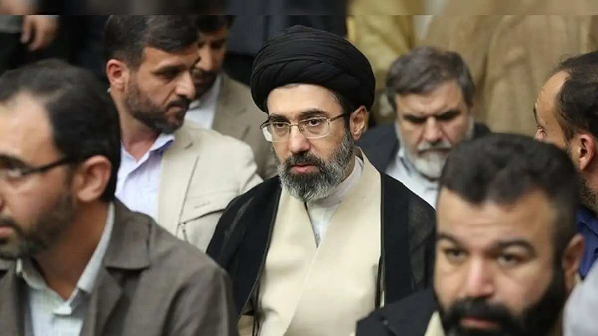 Mojtaba Khamenei: Menyikapi Ancaman Amerika Serikat dan Israel Terhadap Dunia Islam