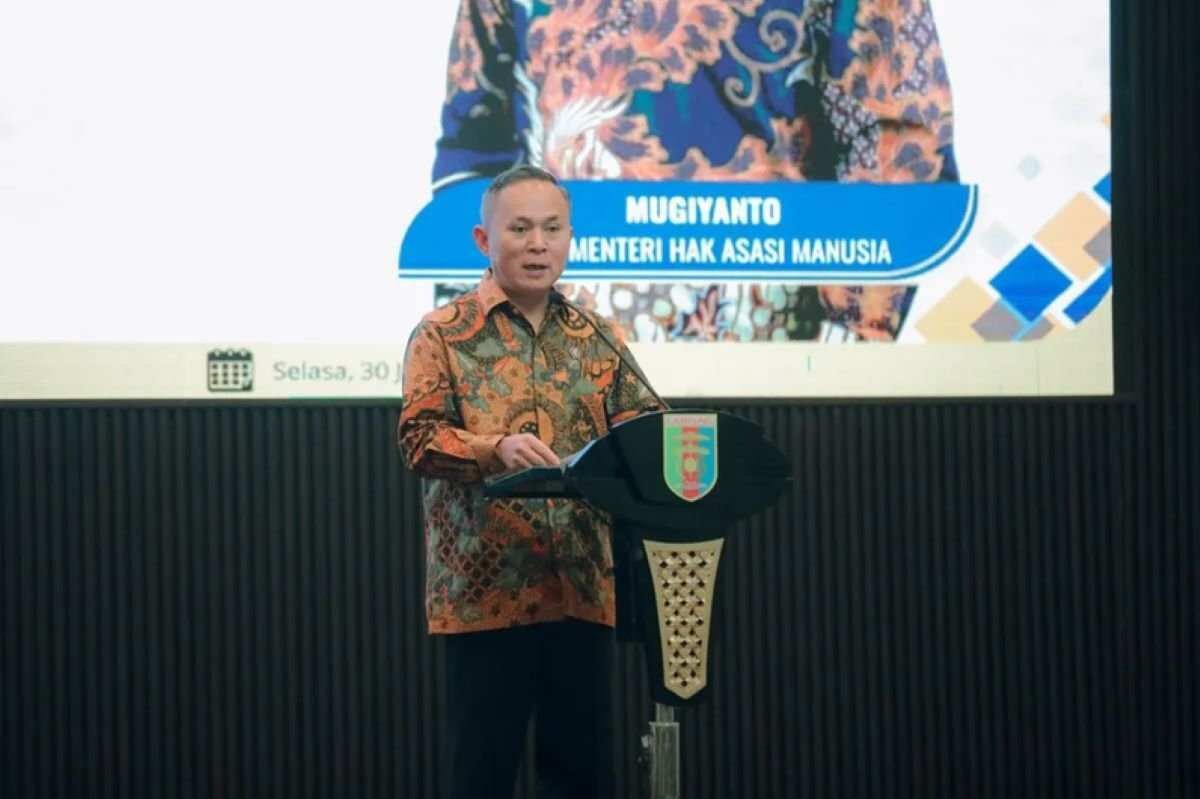 Industri Tambang dan Perkebunan: Tantangan Pelanggaran Hak Asasi Manusia Industri Tambang dan Perkebunan: Tantangan Pelanggaran Hak Asasi Manusia