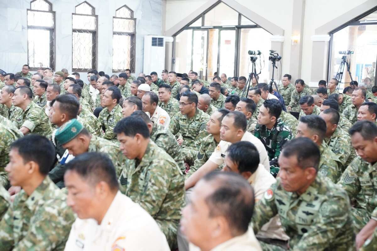 Mabes TNI Gelar Peringatan Maulid Nabi Muhammad SAW 1448 H Mabes TNI Gelar Peringatan Maulid Nabi Muhammad SAW 1448 H