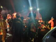 BABINSA KORAMIL 0901-05/SAMUT  BERSAMA BPBD DAN RELAWAN PADAMKAN KARHUTLA DI LEMPAKE, LUAS LAHAN TERBAKAR CAPAI 10 HEKTARE