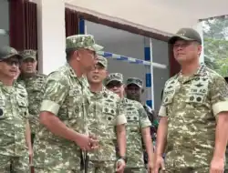 Wapang TNI Tinjau Yonif TP 859/RBK dan KDKMP di Papua