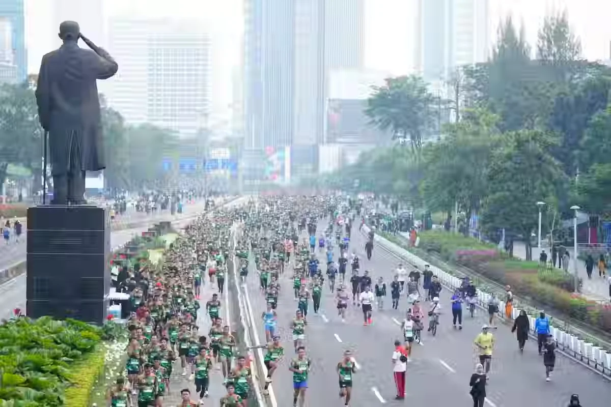 TNI Run 2026 Meriahkan Rangkaian HUT Ke-81 TNI, 15.965 Pelari Padati Monas