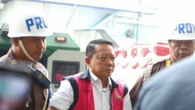 Kasus Dugaan Tindak Pidana Pencucian Uang Berbasis Aliran Dana Kasus Dugaan Tindak Pidana Pencucian Uang Berbasis Aliran Dana