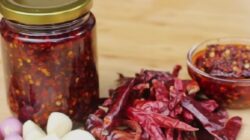 Membuat Chili Oil Lezat di Rumah Membuat Chili Oil Lezat di Rumah