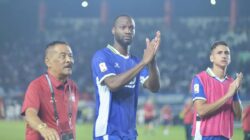 Persib Bandung Lolos ke Fase Grup ACL Two: Evaluasi Penting oleh Gabriel Mutombo Persib Bandung Lolos ke Fase Grup ACL Two: Evaluasi Penting oleh Gabriel Mutombo