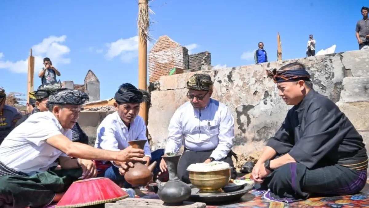 Dukungan Terhadap Pengakuan Desa Adat Sade Pasca Kebakaran