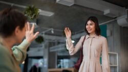 Tiga Hal Yang Dinilai Saat Pertama Kali Bertemu