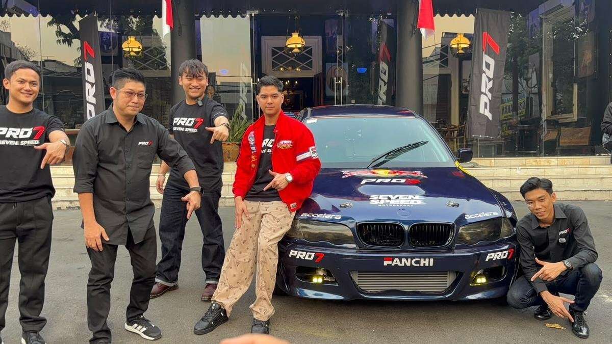 Keputusan Al Ghazali Menjaga Privasi Wajah Anak Pertamanya