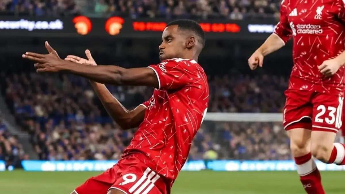 Alexander Isak Memimpin Liverpool Kemenangan 2-0 atas Ipswich Town