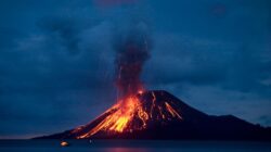 Pakar Peringatkan Bahaya Silika Mikroskopis dari Abu Vulkanik Anak Krakatau