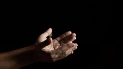 Kekuatan Doa dalam Keberuntungan Menurut Shio