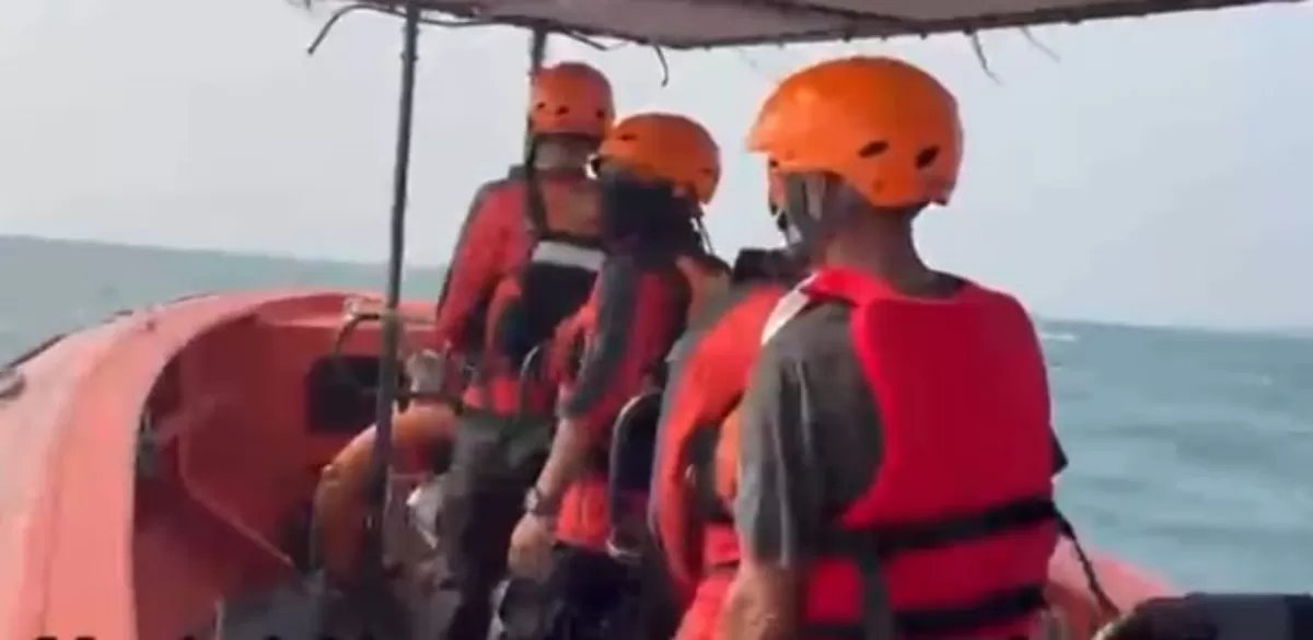 Operasi Pencarian Lima Jurnalis di Selat Sunda