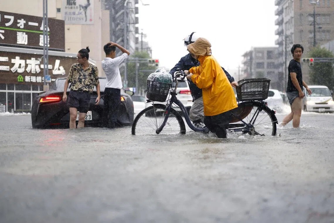 Hujan Ekstrem Mengganggu Nagoya: 1.600 Orang Mengungsi dan 200 Kendaraan Rusak