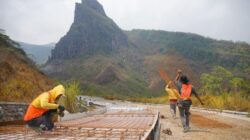 Pemkab Kediri Lanjutkan Pembangunan Akses Jalan Menuju Kawah Kelud