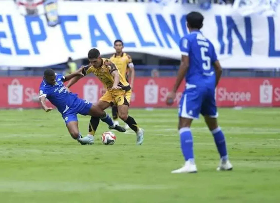 Duel Panas Persija dan Persib: Pertandingan yang Tak Boleh Dilewatkan
