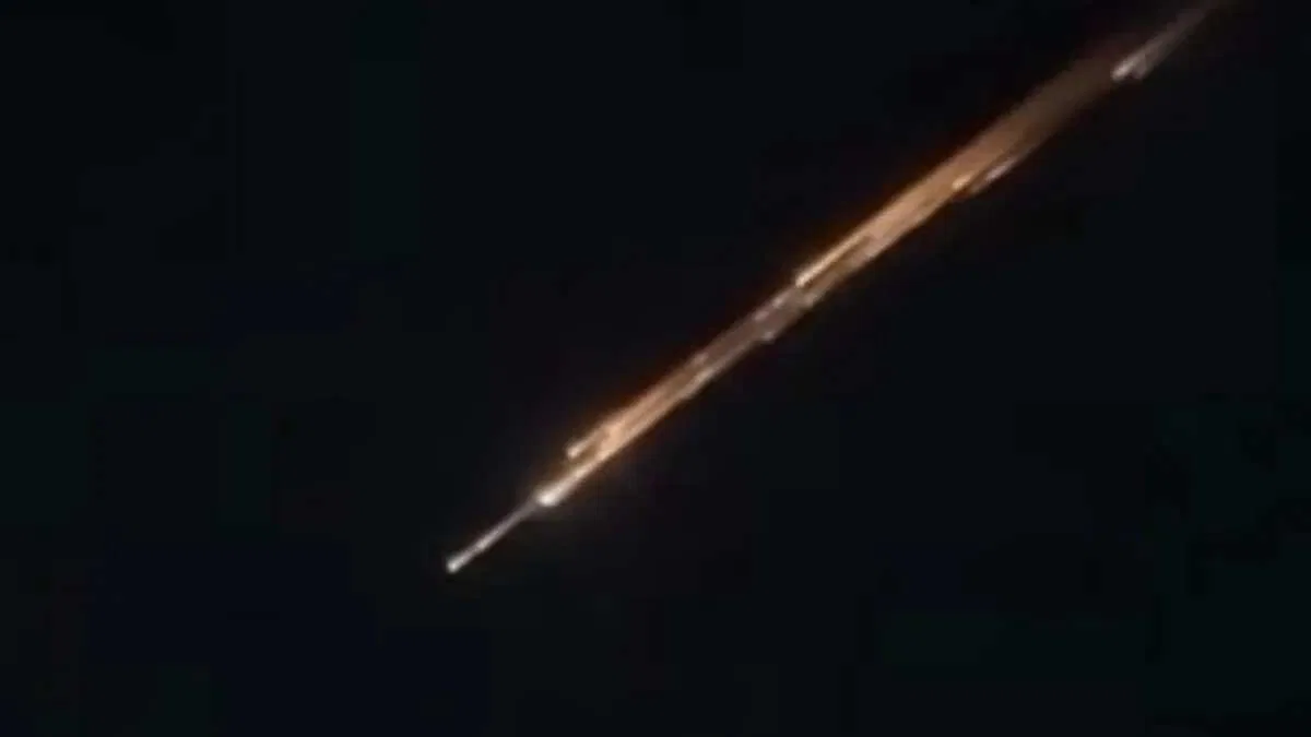 Kejadian Menarik di Gorontalo: Penampakan Meteor dan Suara Dentuman