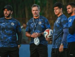 Peringatan Arema FC Menjelang Pertandingan Melawan PSM Makassar