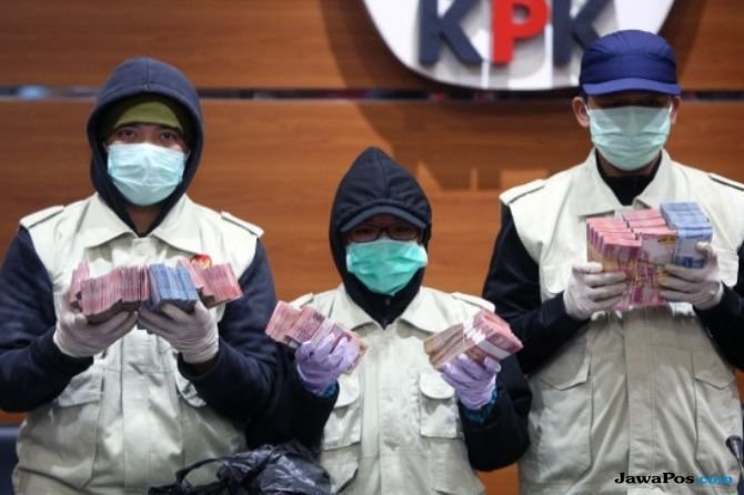 Pemberantasan Korupsi: KPK Amankan Sejumlah Pejabat di Jabodetabek