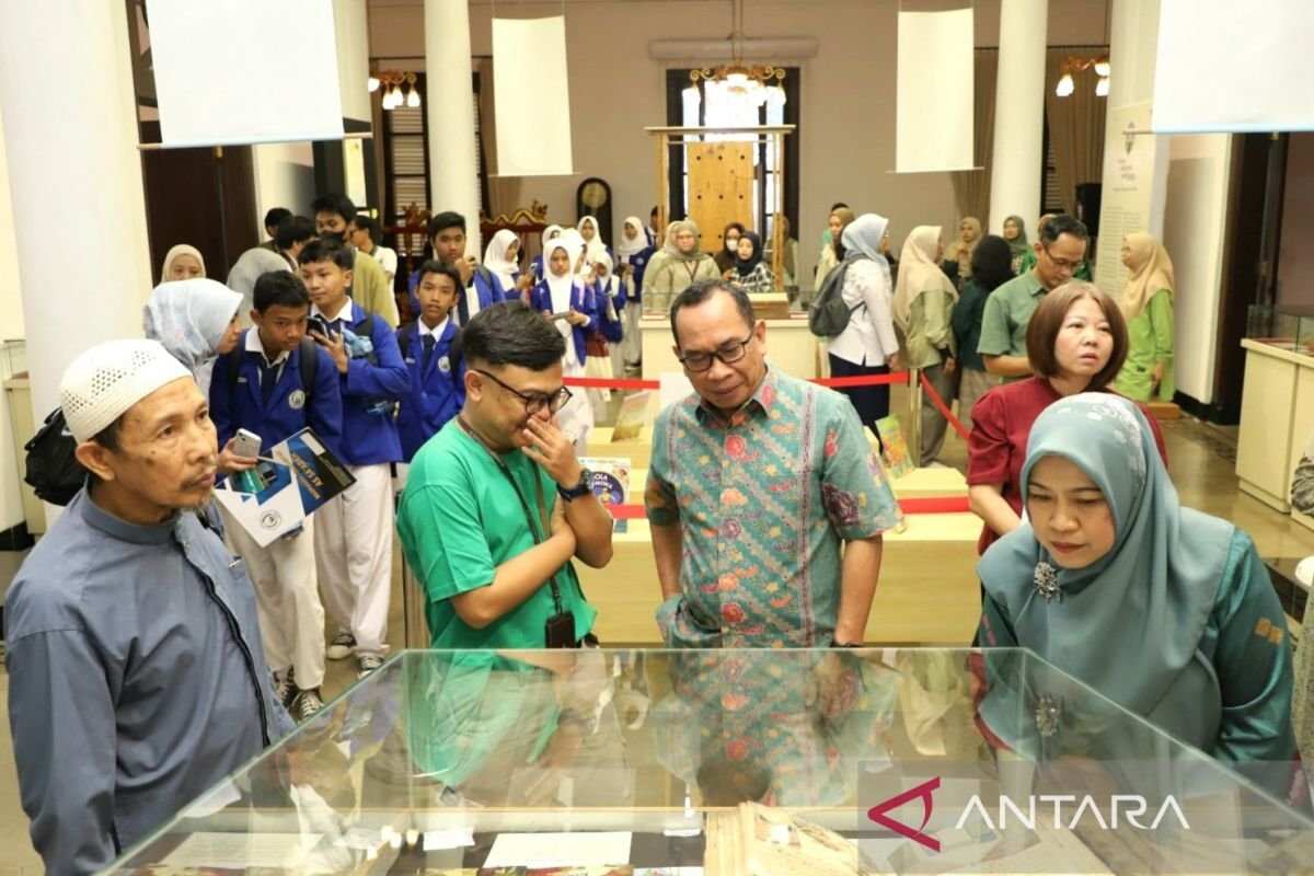 Meningkatkan Kesadaran Literasi di Indonesia