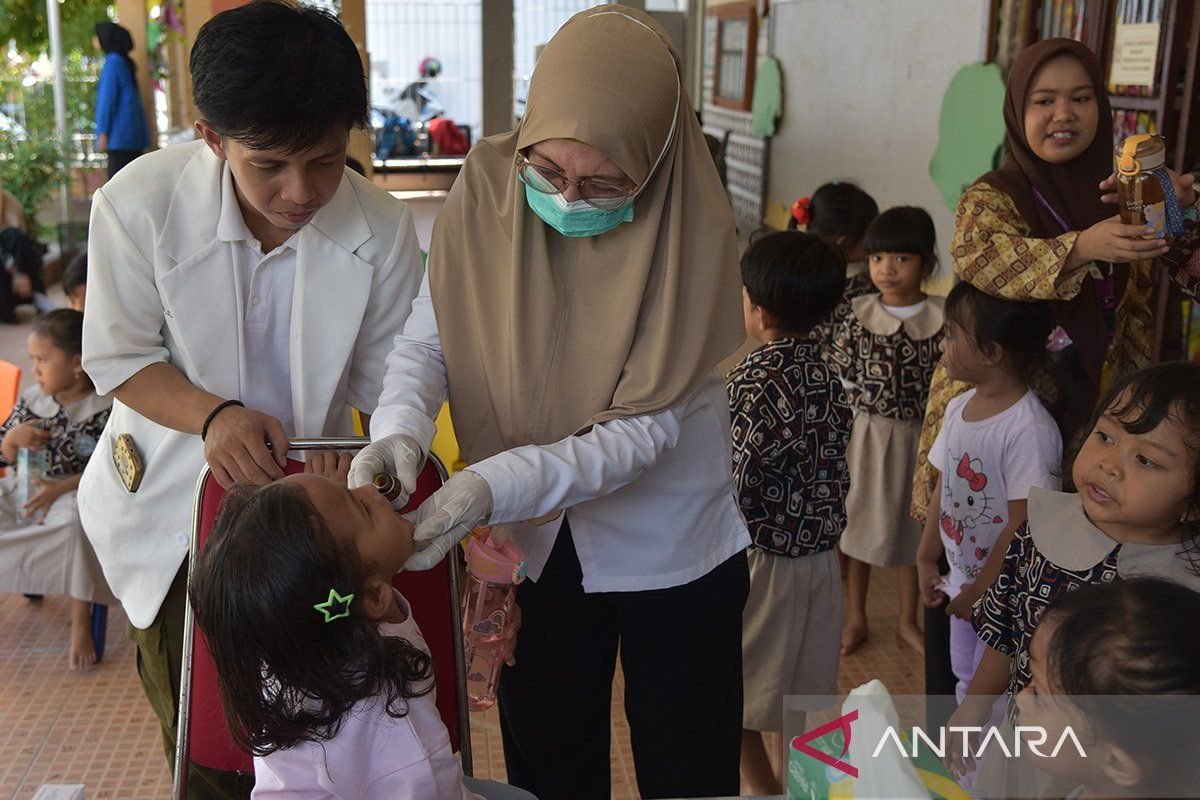 Meningkatkan Kesehatan Mental Tenaga Kesehatan untuk Keamanan Pasien