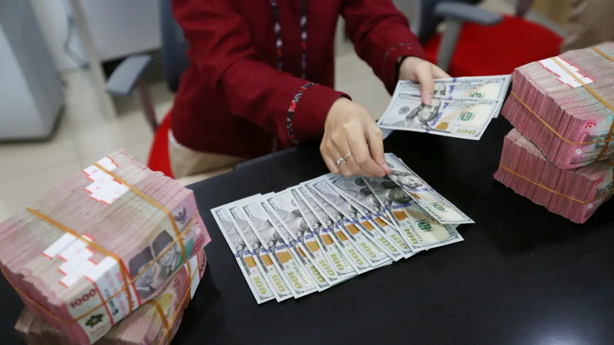 Potensi Penurunan Nilai Rupiah: Pengaruh Kebijakan The Fed dan Fenomena El Nino