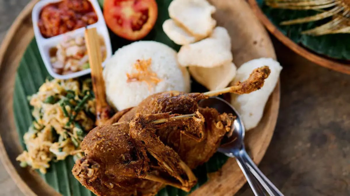 Menikmati Nasi Bebek Terbaik di Surabaya