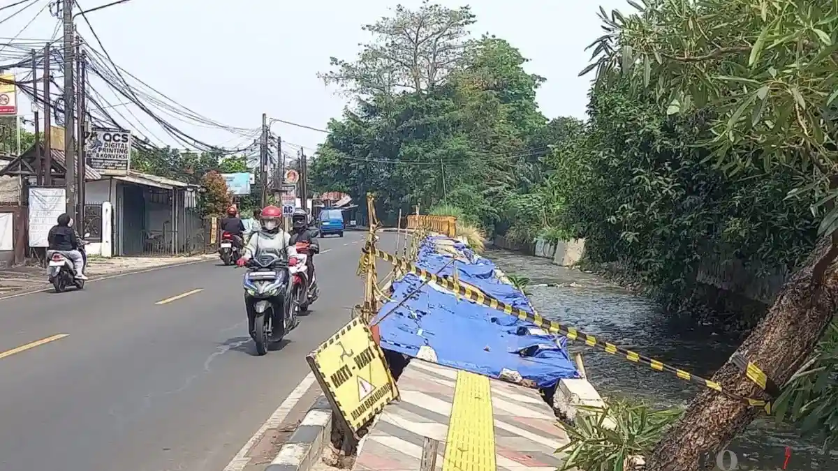 Kondisi Trotoar di Depok Memicu Kepedulian Legislator