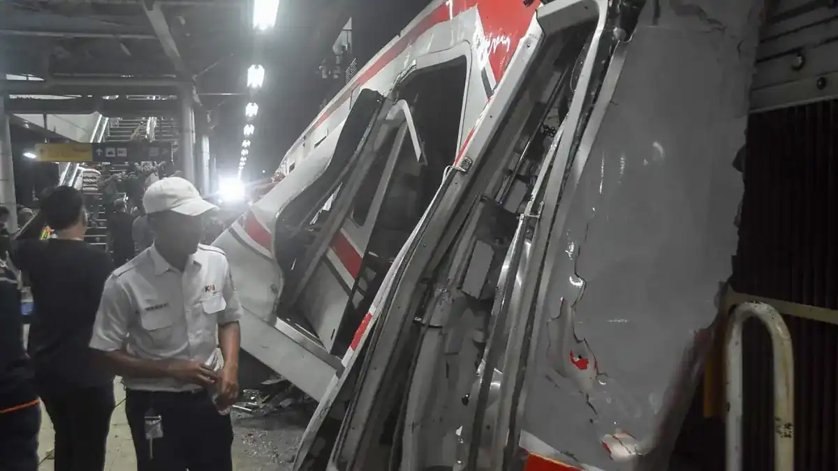 Kecelakaan Kereta di Bekasi: Masinis Ditetapkan Tersangka