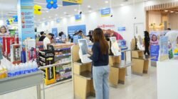 Self Check-Out: Inovasi Baru dalam Pengalaman Belanja Supermarket di Indonesia Self Check-Out: Inovasi Baru dalam Pengalaman Belanja Supermarket di Indonesia