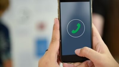 Panduan Lengkap Memblokir dan Melaporkan Kontak WhatsApp Panduan Lengkap Memblokir dan Melaporkan Kontak WhatsApp