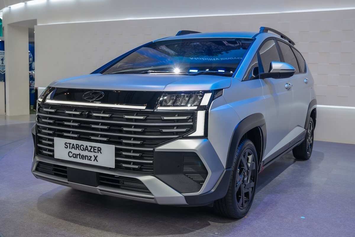 Hyundai Stargazer Cartenz: Penjualan dan Penghargaan yang Mengukuhkan Dominasi di Pasar Hyundai Stargazer Cartenz: Penjualan dan Penghargaan yang Mengukuhkan Dominasi di Pasar