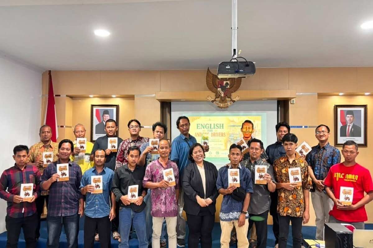 Pendidikan Bahasa Inggris untuk Pengemudi Andong di Yogyakarta Pendidikan Bahasa Inggris untuk Pengemudi Andong di Yogyakarta