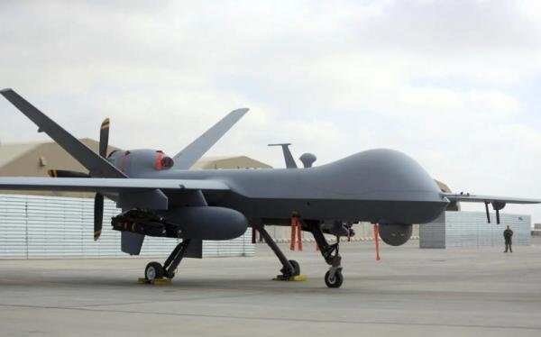 Iran Tembak Jatuh Drone AS di Selat Hormuz: Insiden Terbaru di Wilayah Sensitif