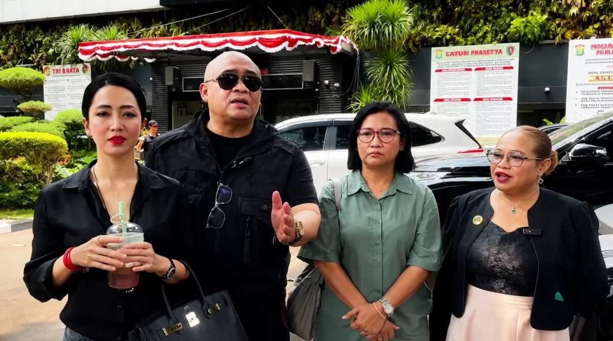 Klarifikasi Kasus Penipuan Vicky Prasetyo Klarifikasi Kasus Penipuan Vicky Prasetyo