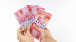 Dolar AS Menguat dan Tekanan pada Rupiah