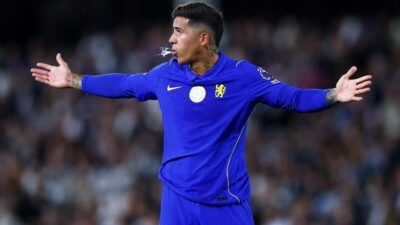 Pesan Mengharukan Enzo Fernandez untuk Para Penggemar Chelsea Pesan Mengharukan Enzo Fernandez untuk Para Penggemar Chelsea