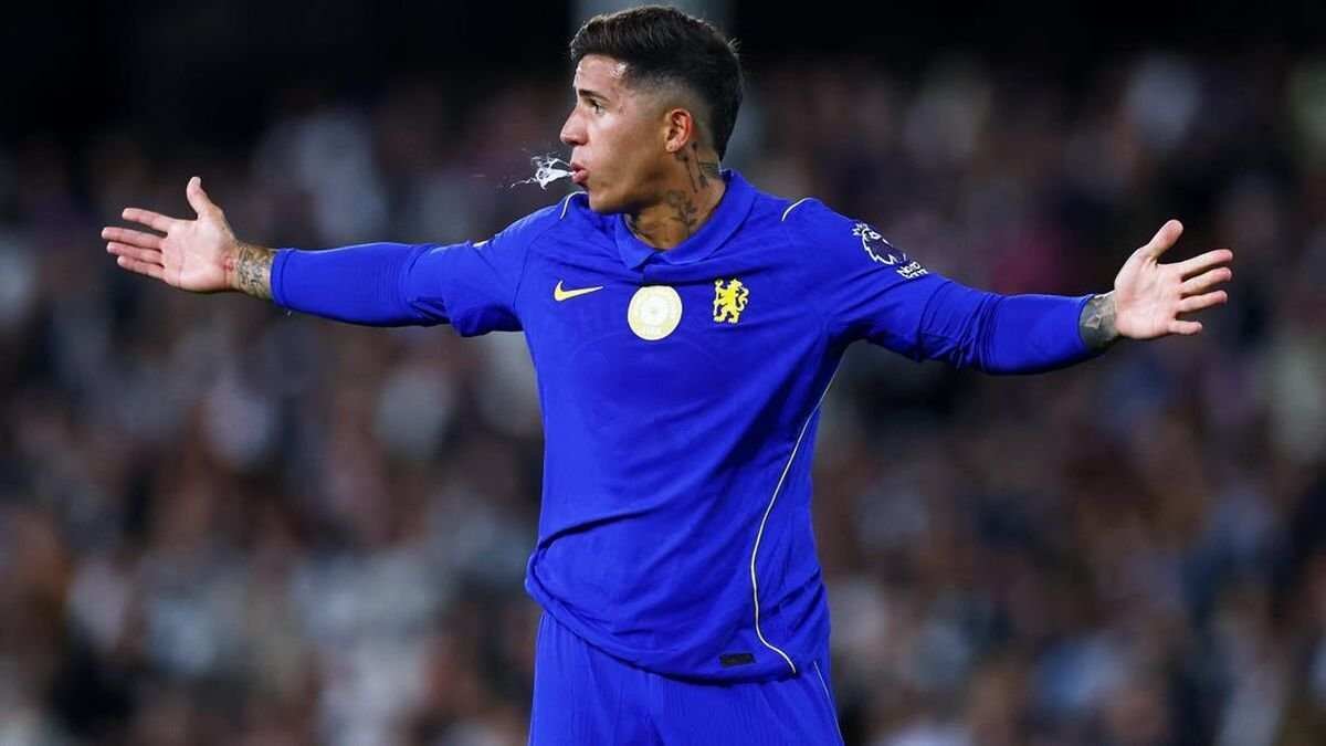 Pesan Mengharukan Enzo Fernandez untuk Para Penggemar Chelsea Pesan Mengharukan Enzo Fernandez untuk Para Penggemar Chelsea