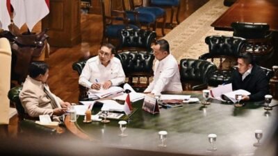 Usulan Pemberian Tanda Jasa Kehormatan oleh Fadli Zon Usulan Pemberian Tanda Jasa Kehormatan oleh Fadli Zon