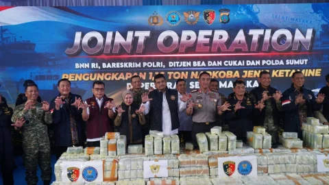 Kapal Tanker Berbendera Mongolia Diamankan di Sumut, 1,16 Ton Ketamine Ditemukan dalam 58 Karung